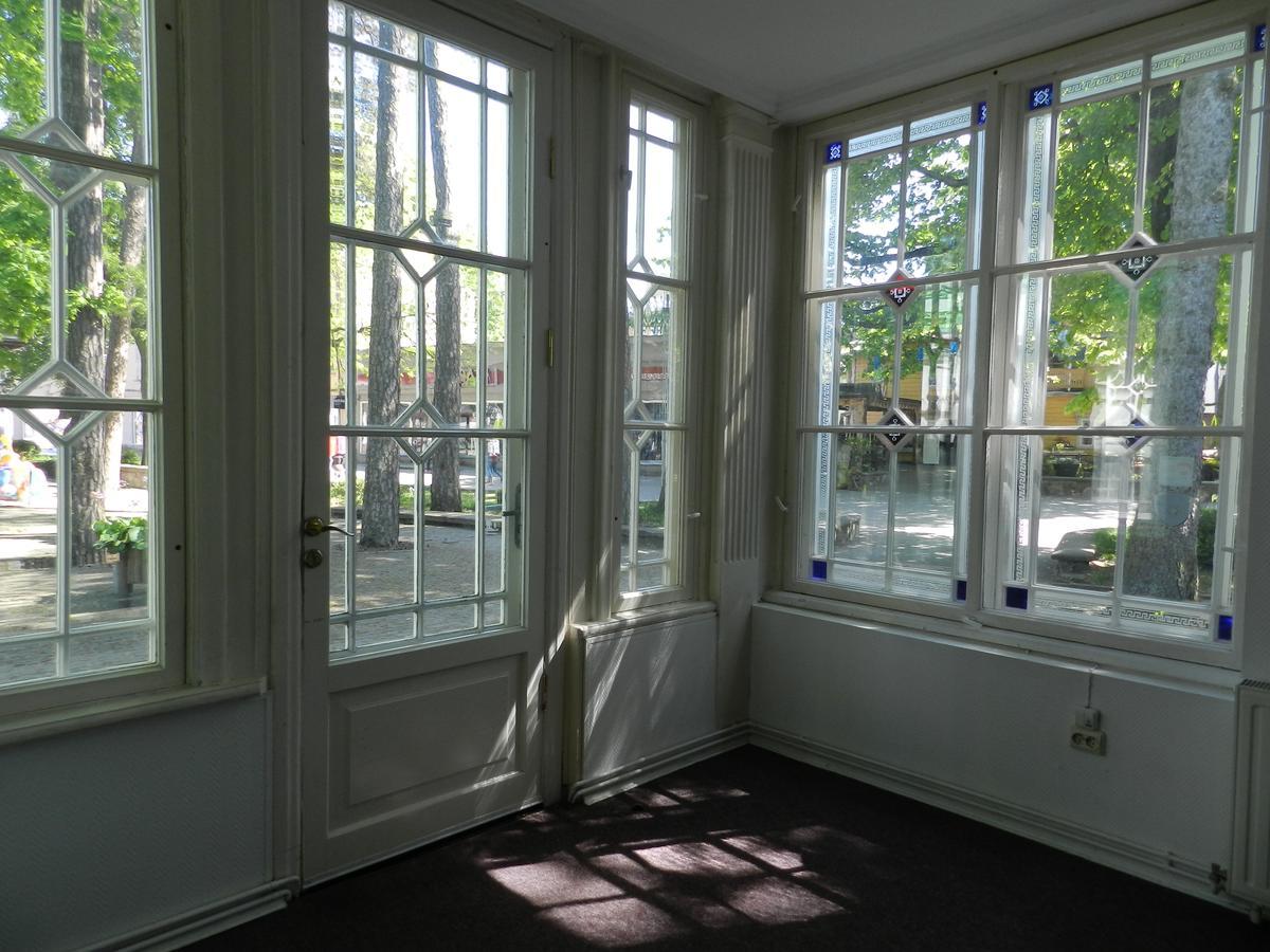 Good Mood Hotel Jurmala Bagian luar foto