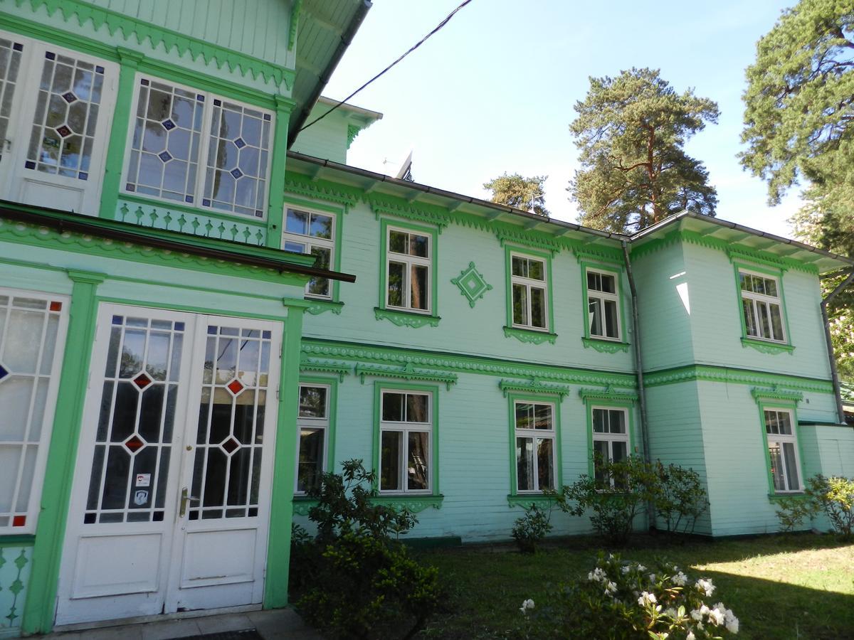 Good Mood Hotel Jurmala Bagian luar foto